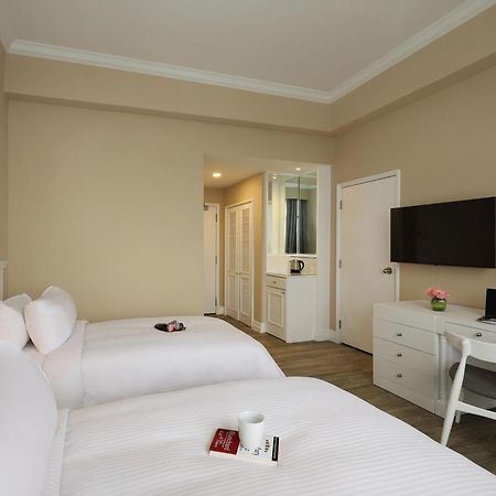 Berjaya Penang Hotel George Town Zewnętrze zdjęcie