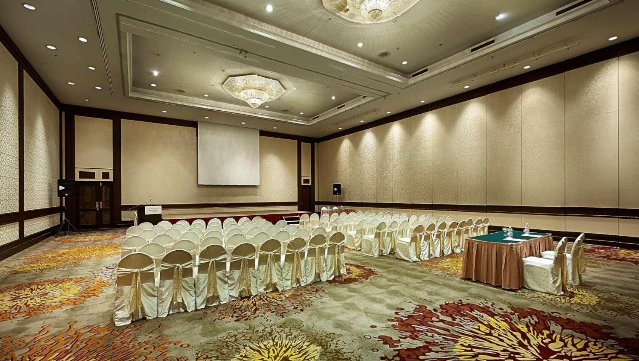 Berjaya Penang Hotel George Town Zewnętrze zdjęcie